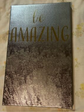 Inspirational 'Be Amazing' Metallic Wall Art - Gold on Silver